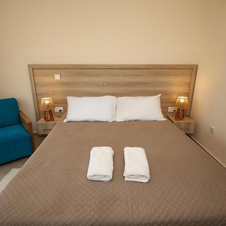 Vina Oliva Resort Pissouri Bagian luar foto