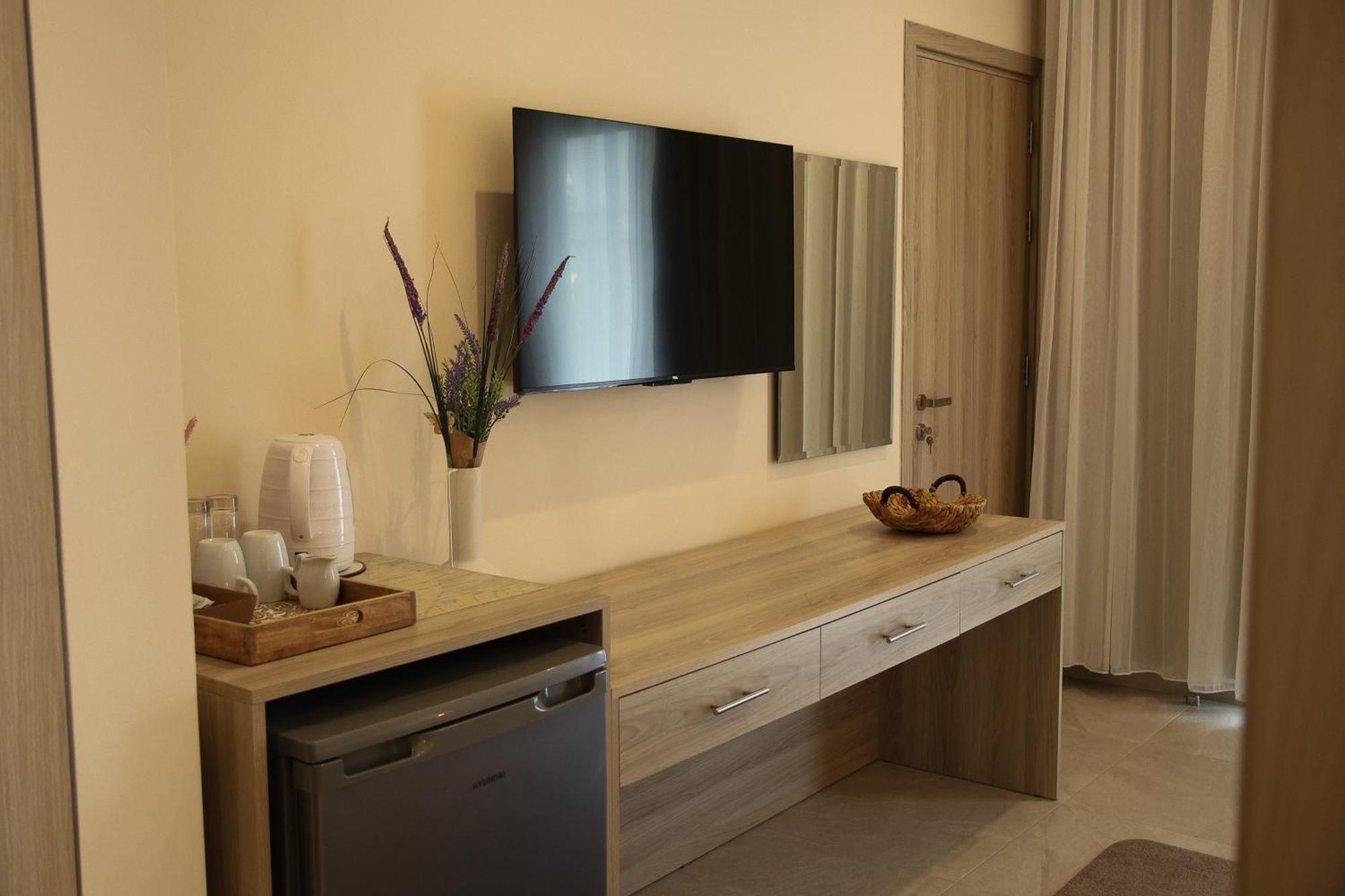 Vina Oliva Resort Pissouri Bagian luar foto